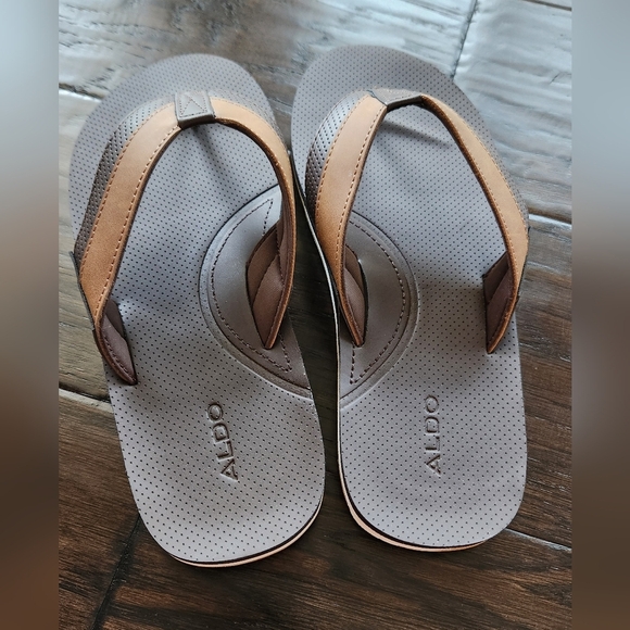 ALDO Men’s sandals, mynytho, Size 9. NEW With Box. Brown - Picture 3 of 11